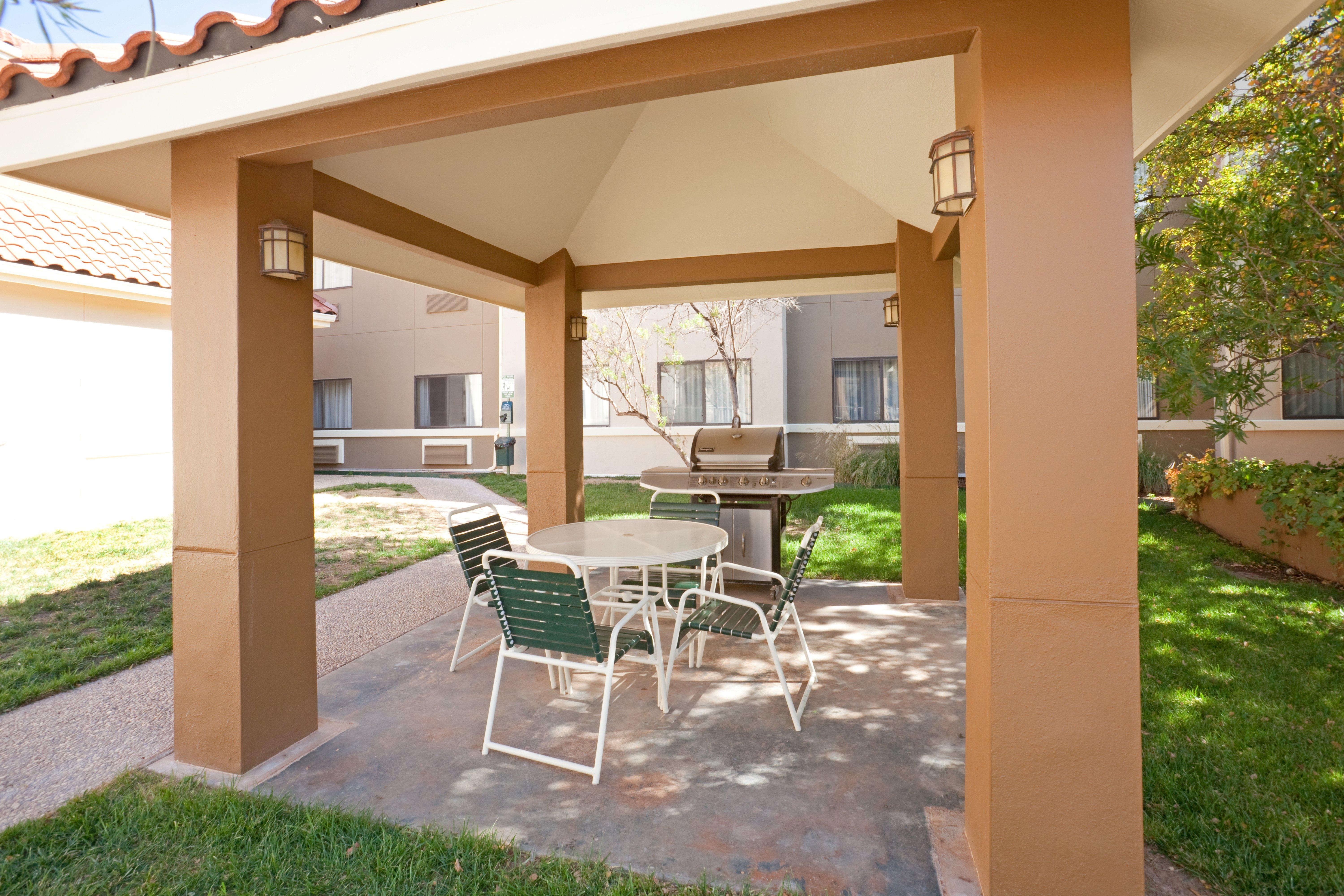 Staybridge Suites Lubbock-University Area By Ihg Eksteriør billede